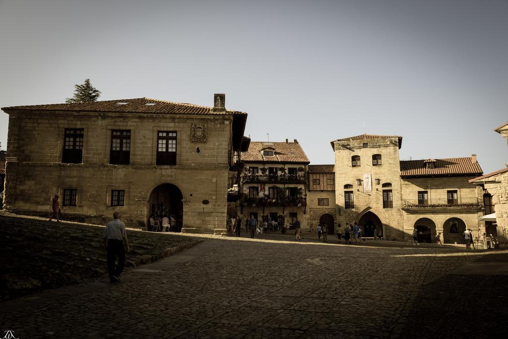 Apartamentos Legado De Santillana Santillana del Mar Exterior photo